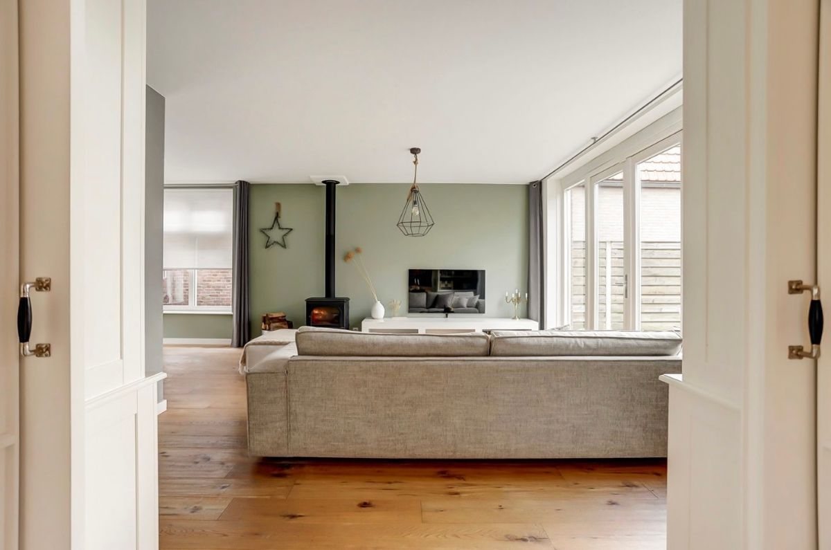 Prachtige Bank Van Woonwinkel Het Kabinet! image 3
