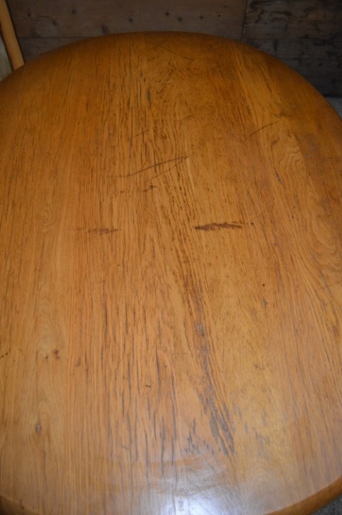 Middelgrote Ovale Massief Eikenhouten Eettafel image 3