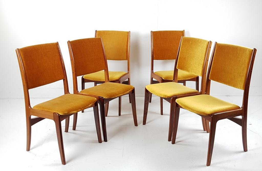 Vintage Deense Stoelen Okergeel Velours Dining Chairs Danish image 2