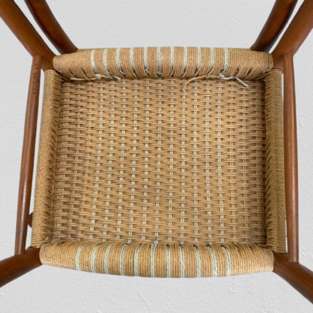 Model 75 Stoelen Van Möller Voor J.L. Möllers Möbelfabrik image 25