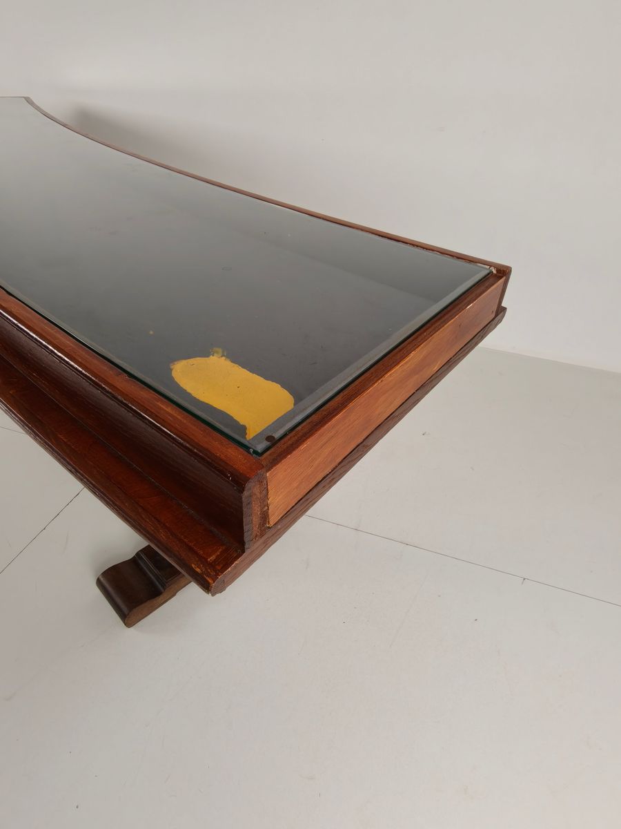 Eikenhouten Museumvitrinekast Uit De Jaren 40-50 – Horizontaal Gebogen Model image 13