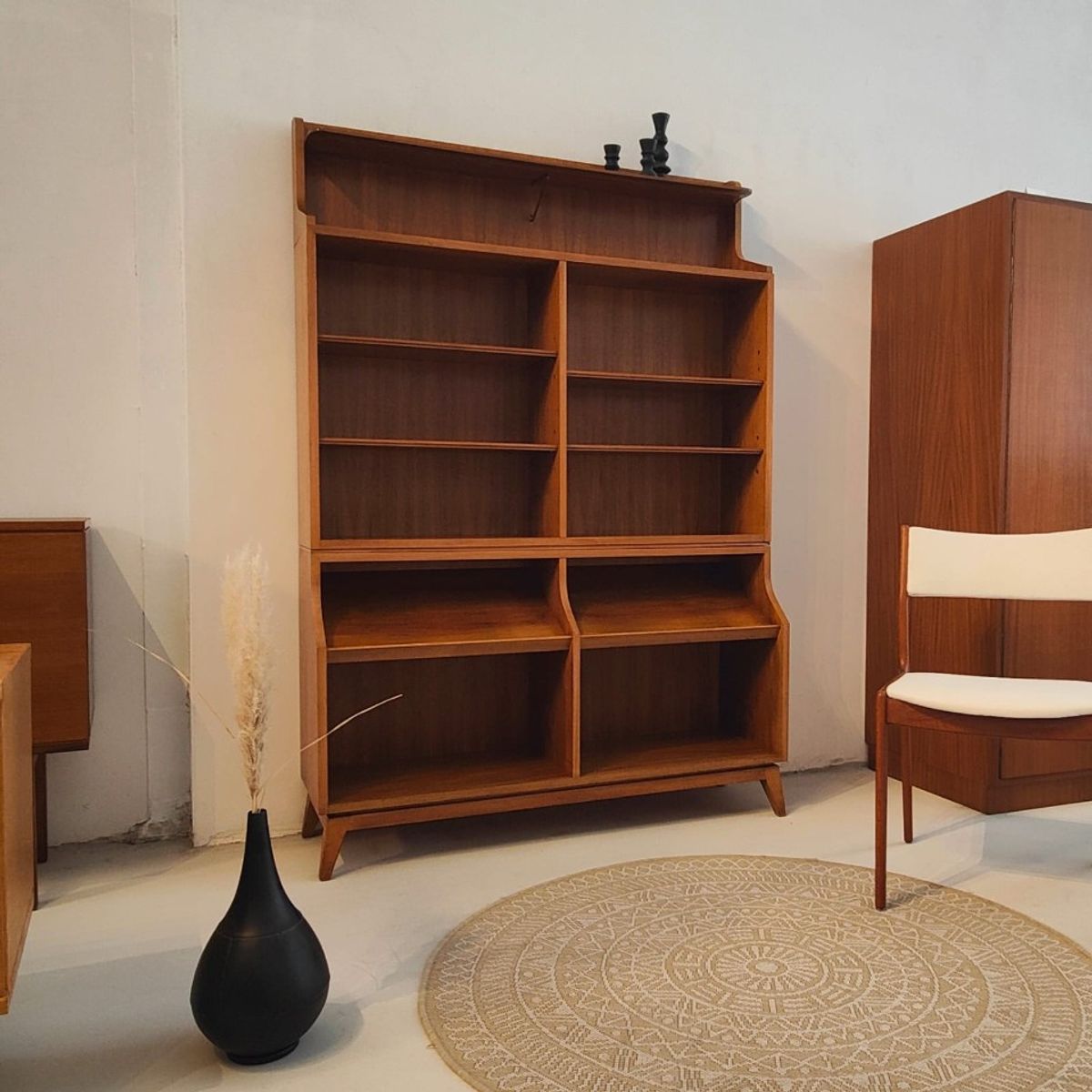 Mid Century Highboard image 2