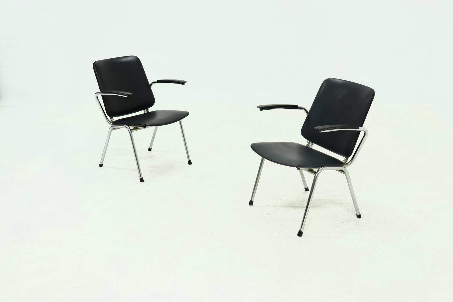 Set Of 2 Tubular Armchairs By Gebroeders de Wit 1960s image 4