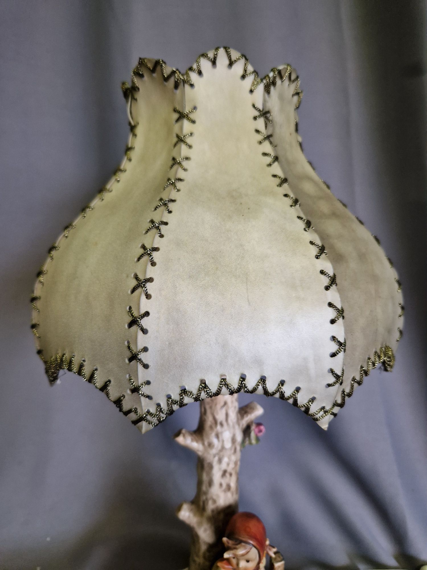 Hummel Goebel Lampje Just Resting image 4
