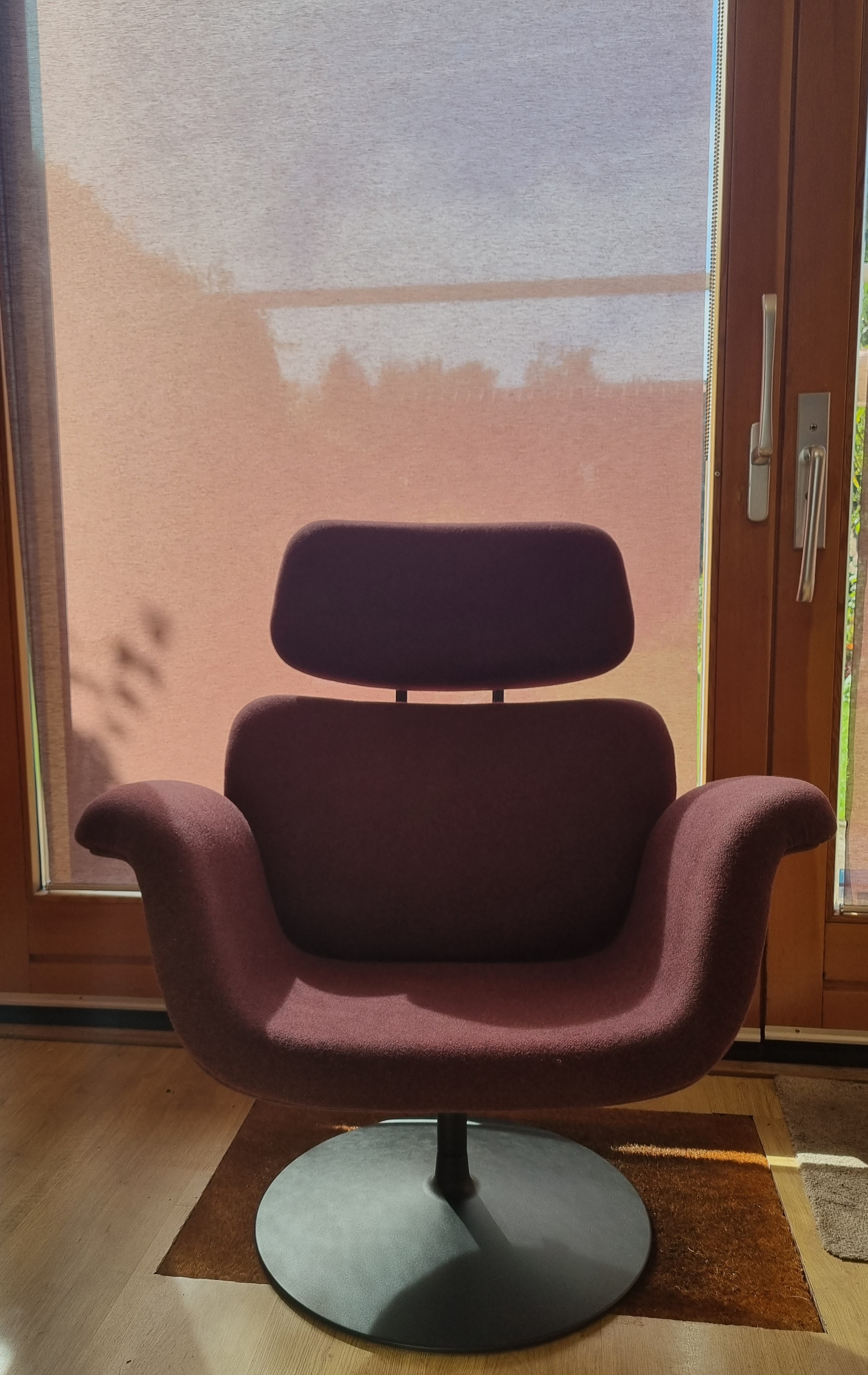Artifort Grand Tulip Fauteuil, Pierre Paulin (kleur: Aubergine) image 8
