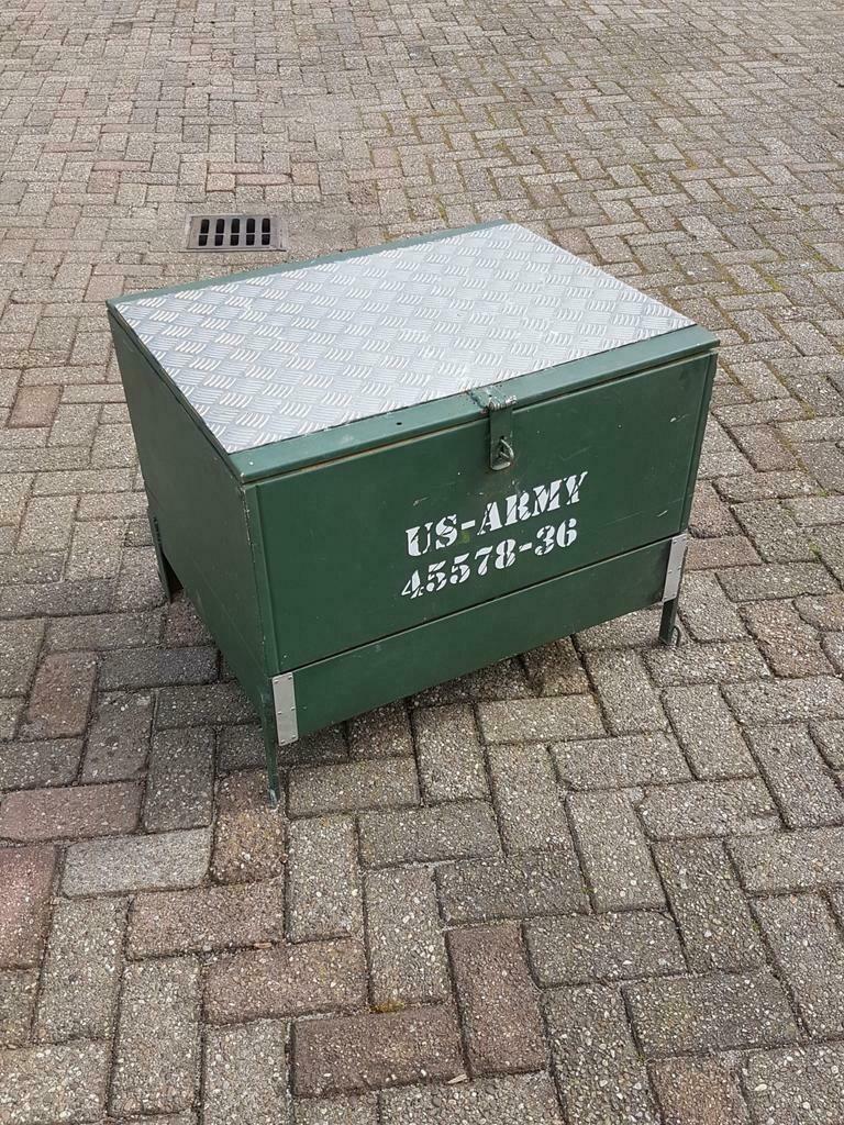 Stoere Opbergkist, Legerkist Super Tof Ook Als Salontafel. image 7