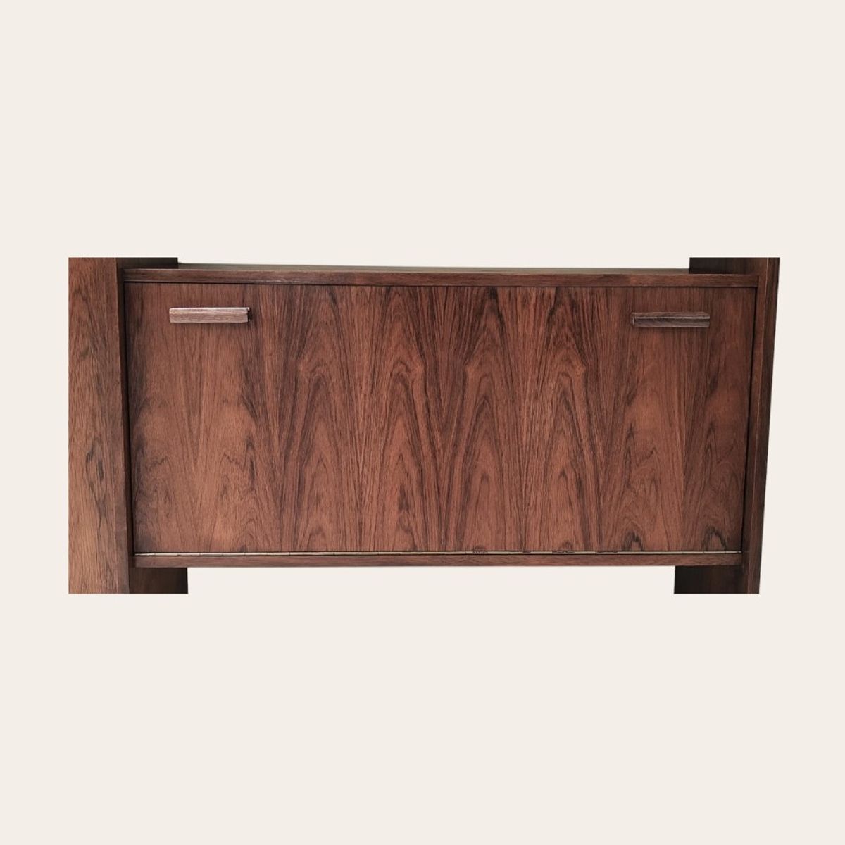 Mid Century Midboard image 13