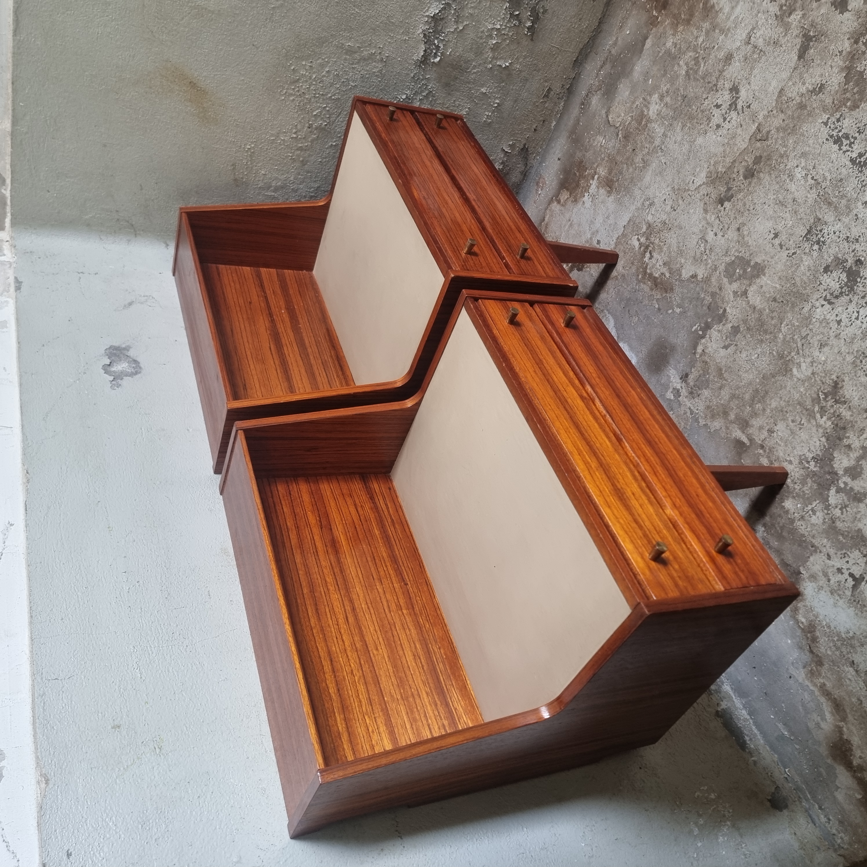 Vintage Nachtkastjes - Mid Century – Jaren 60 image 9