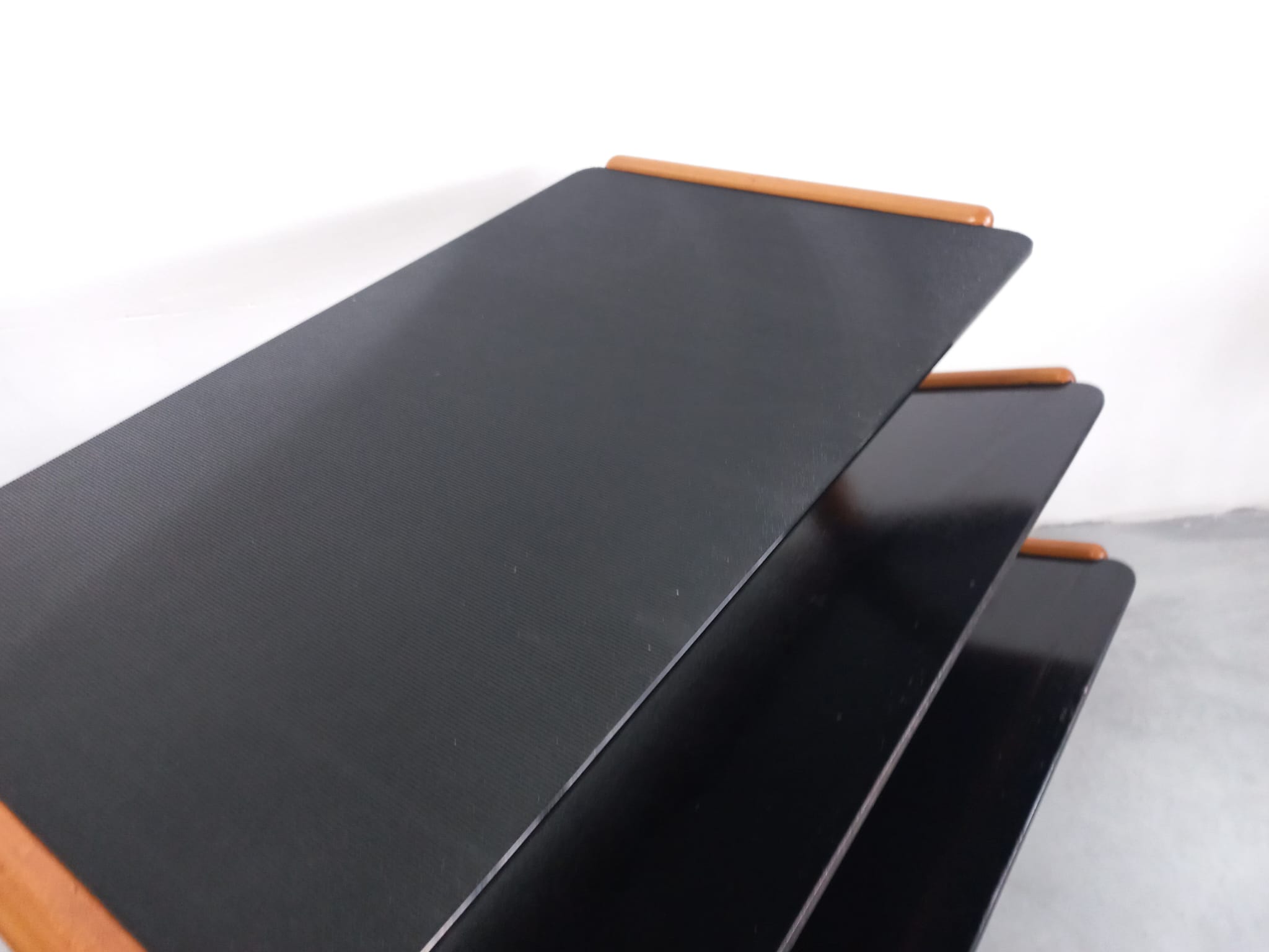 Zeldzaam Wim Den Boon (attrib) Modernistische Side Table Wandmeubel image 3