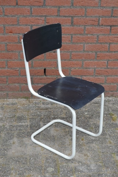Retro Stoel Met Buizenframe image 2