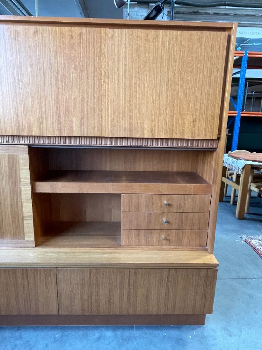 Vintage Zweeds Wandmeubel / Highboard. Royal Board 1970's image 2