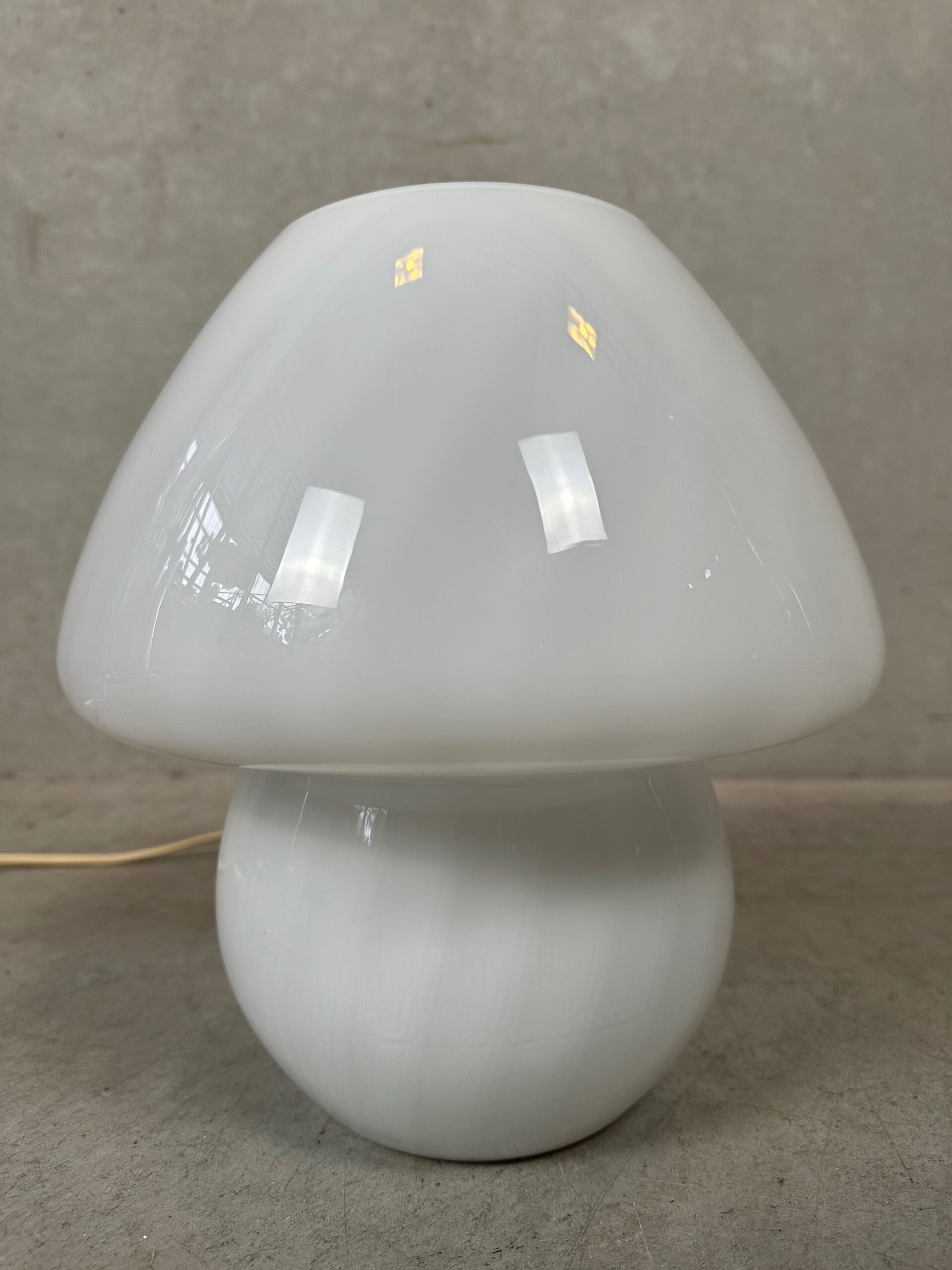 Vintage ‘swirl’ Mushroom Lamp image 3