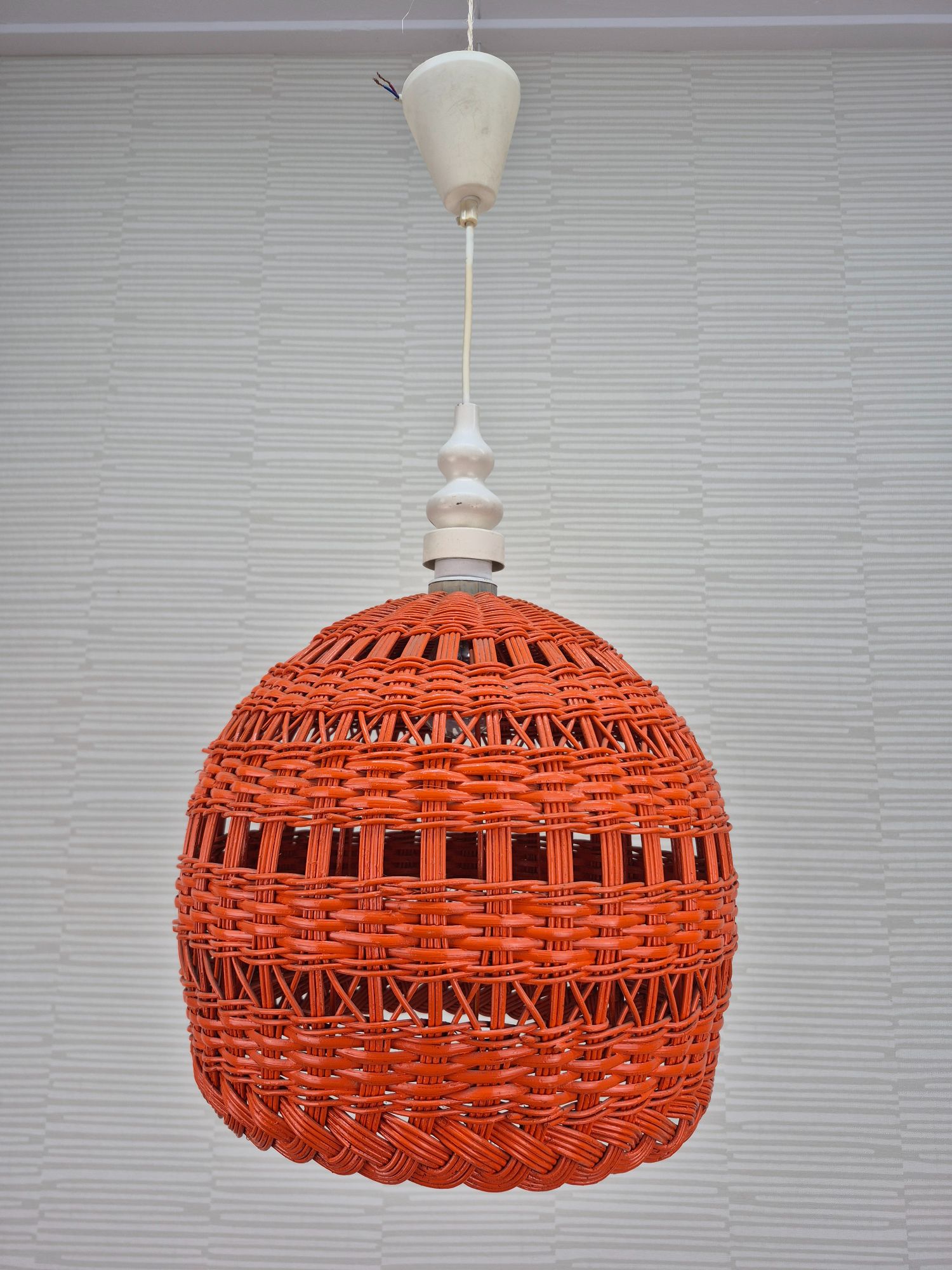 Poolse Vintage Oranje Rieten Lamp. Hanglamp Rotan. image 4