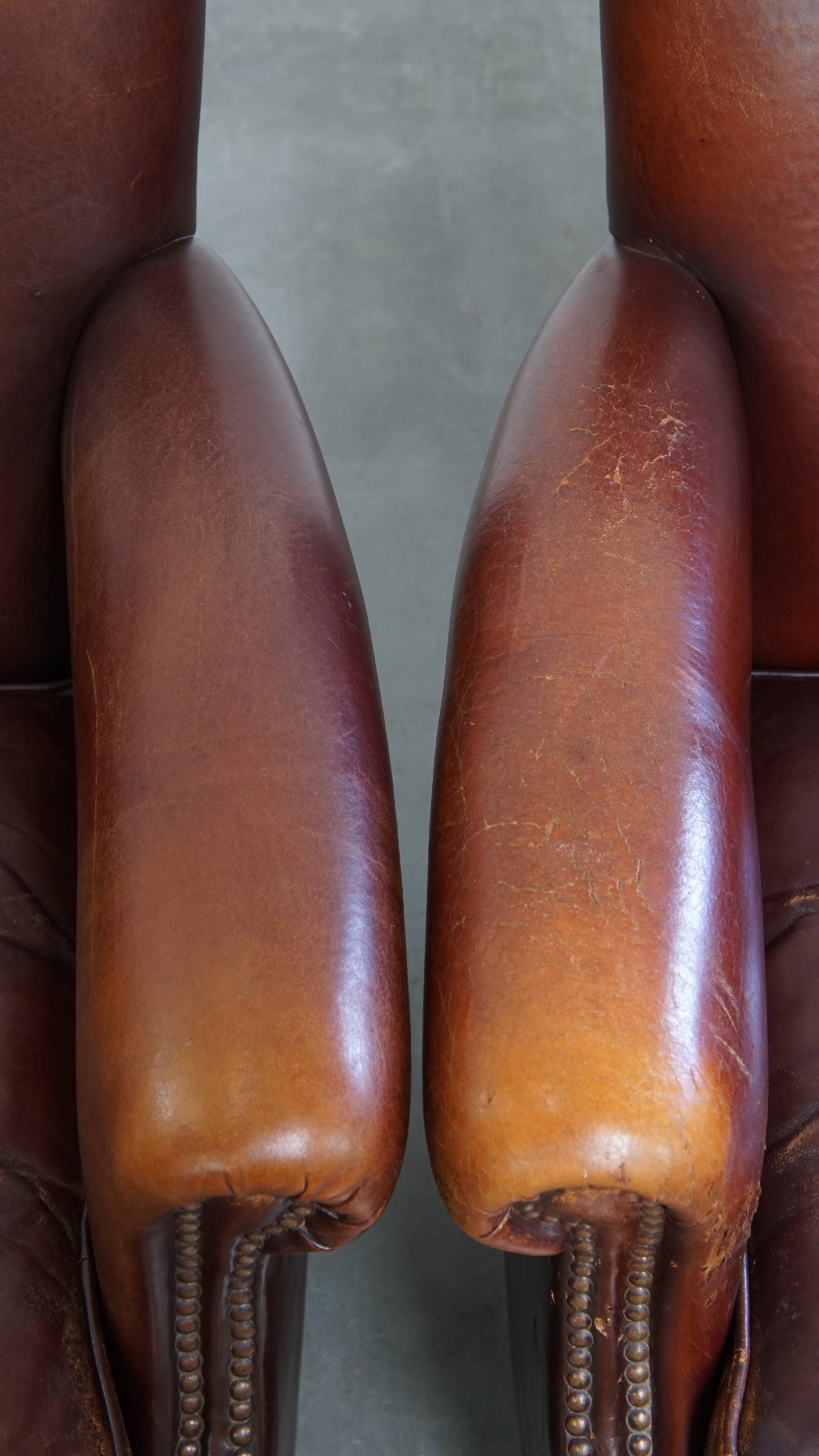 Karaktervolle Set Van 2 Vintage Schapenleren Armchairs Met Warme Kleuren En Een Mooi Patina image 9