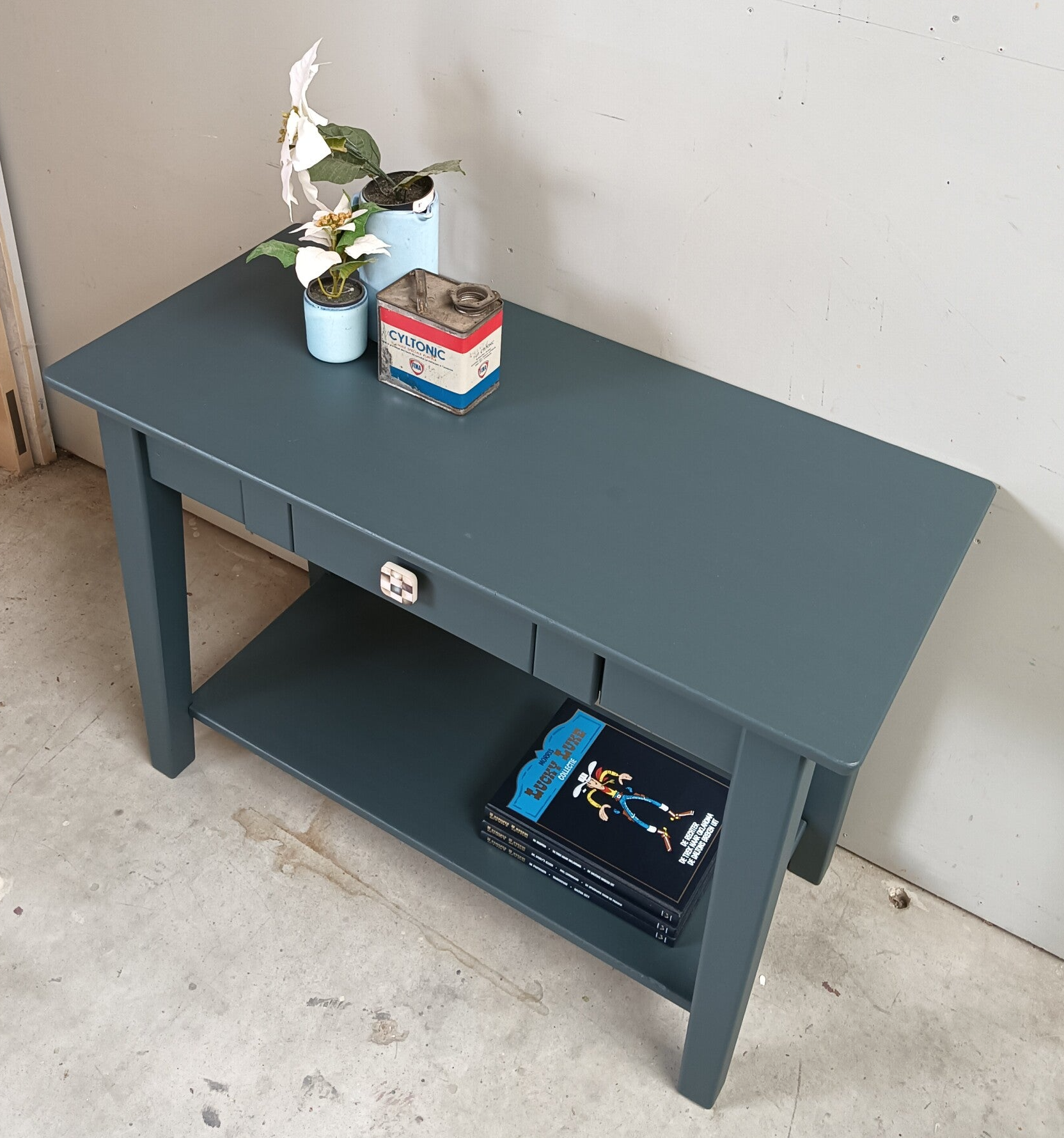 Sidetable Cambridge image 5
