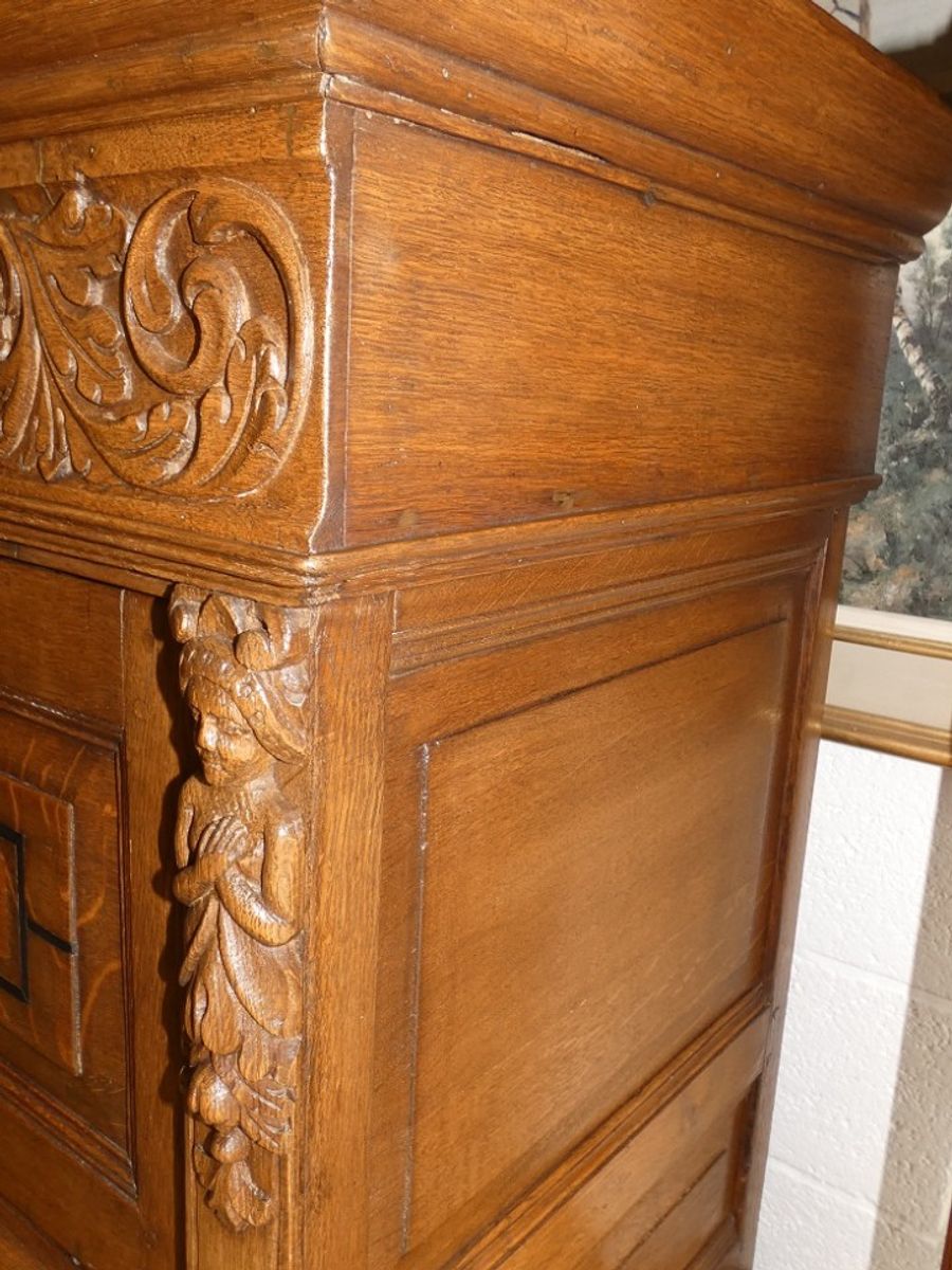 18de Eeuwse Zeeuwse 4deurs Kast Met Inlegwerk. image 9