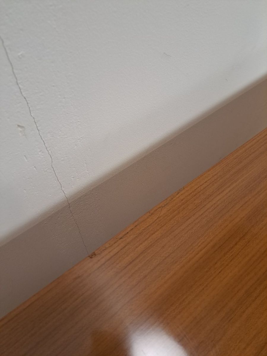 Teak Fineer Dressoir Barkast Met Lades En Klepdeuren image 4