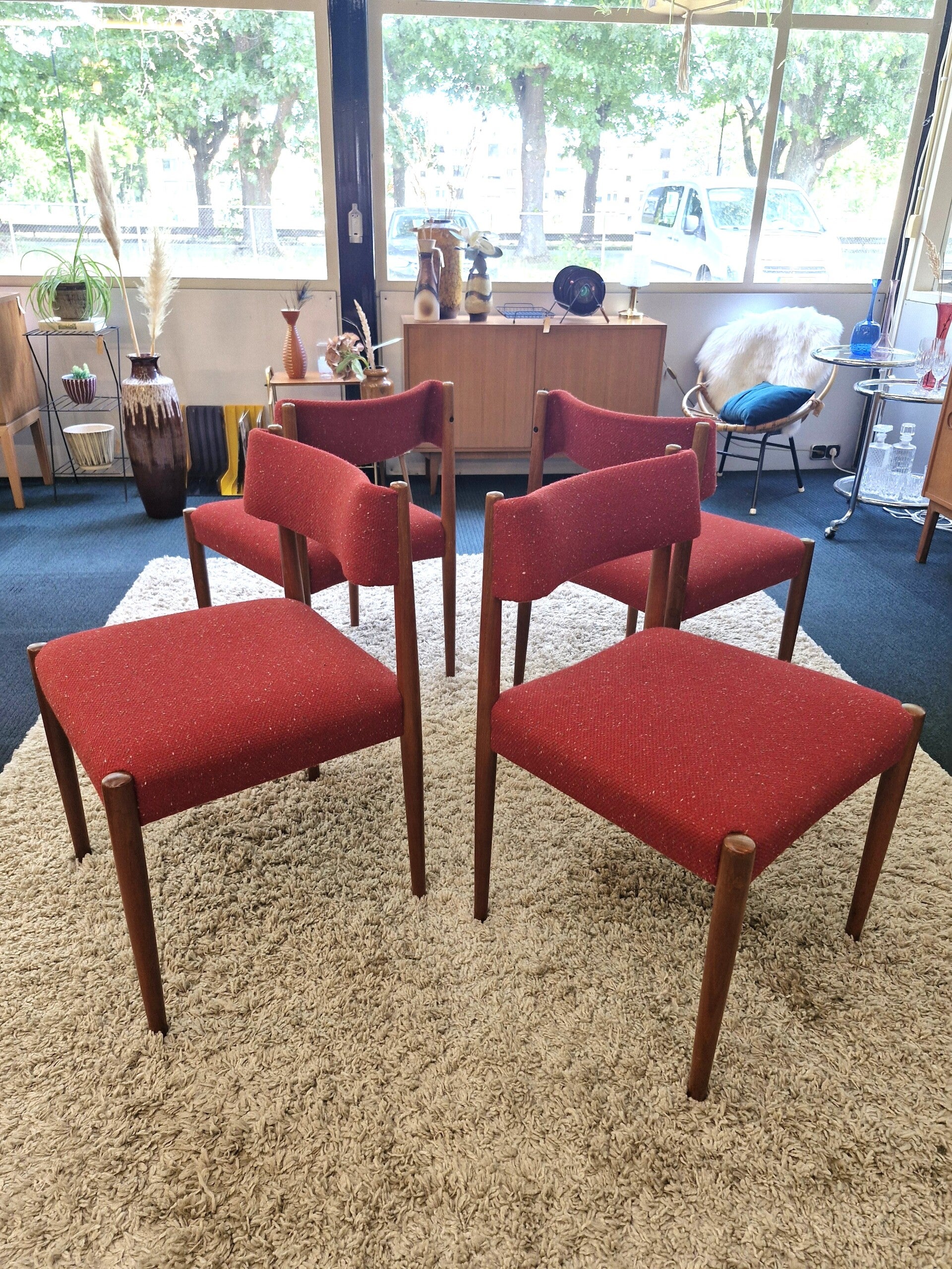 Set Van Vier Bovenkamp Bender Madsen Eetkamerstoelen image 11