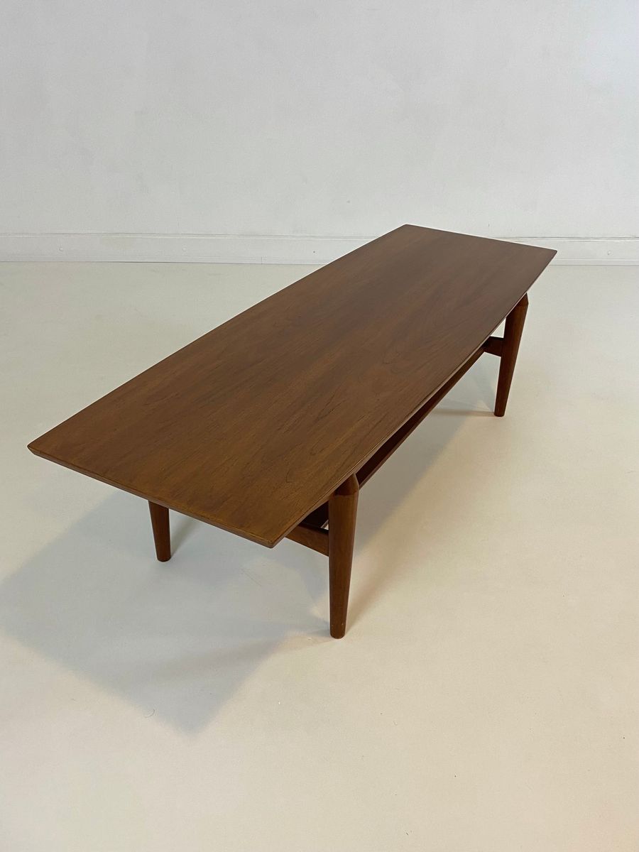 Vintage Solid Wood Coffee Table – Mahjongg Vlaardingen image 2