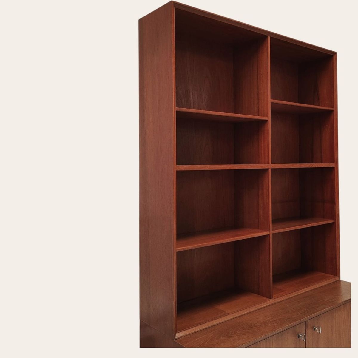 Mid Century Highboard image 20