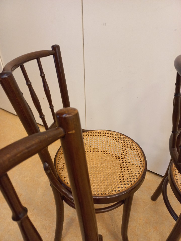 Set Van 3 Thonet-stijl Caféstoelen image 9