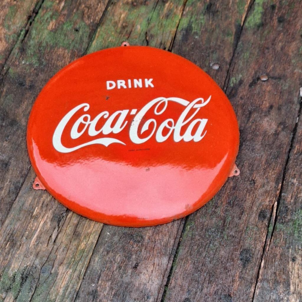 Origineel Hollandse Emaille Coca Cola Button, Emrec Eemnes. image 3