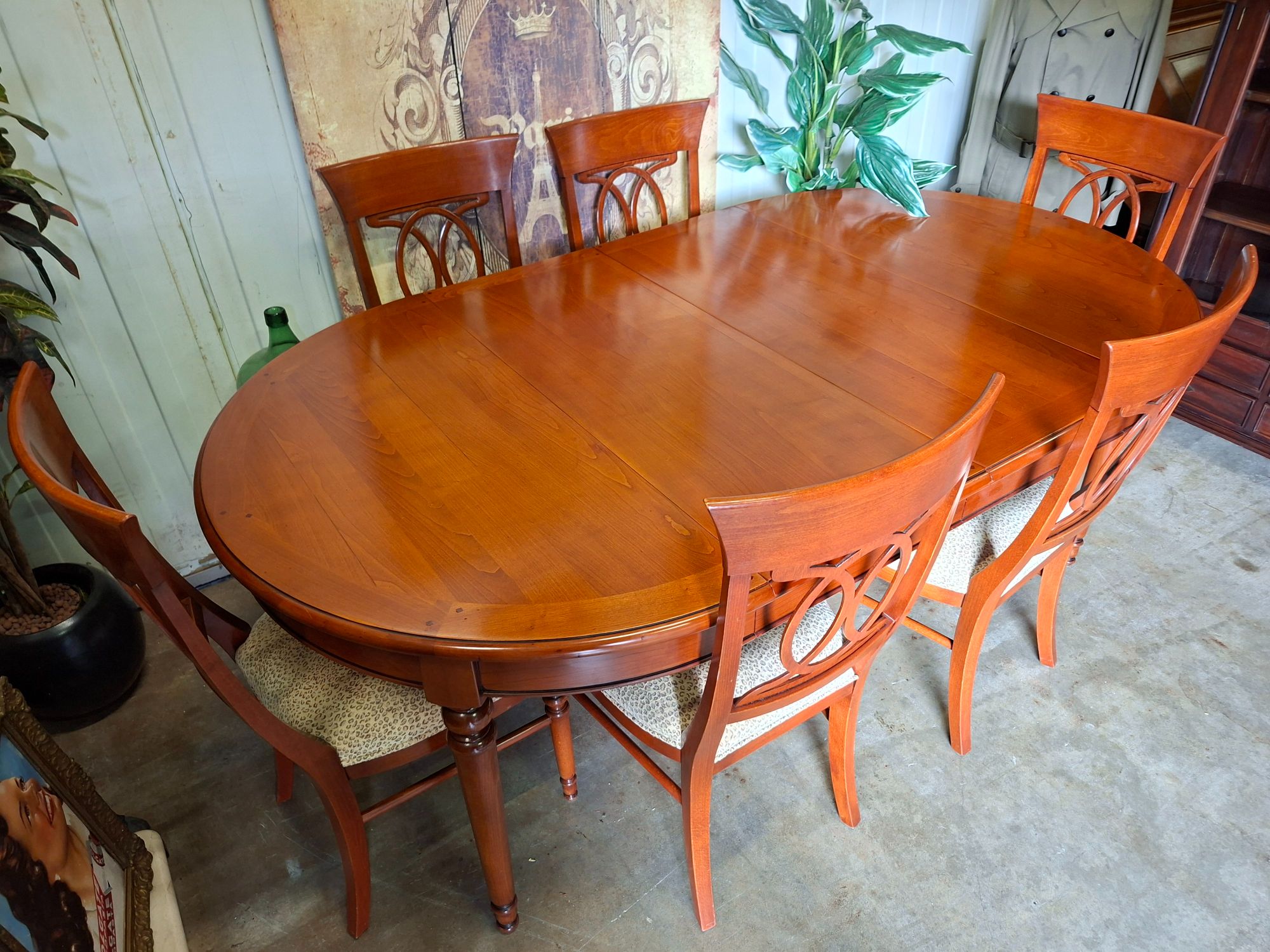 Klassieke Engelse Ronde / Ovale Uitschuifbare Eettafel Met 6st Eetkamerstoelen Kersenhout Afm. 120x120165/210 Cm En 79cm Hoog image 4