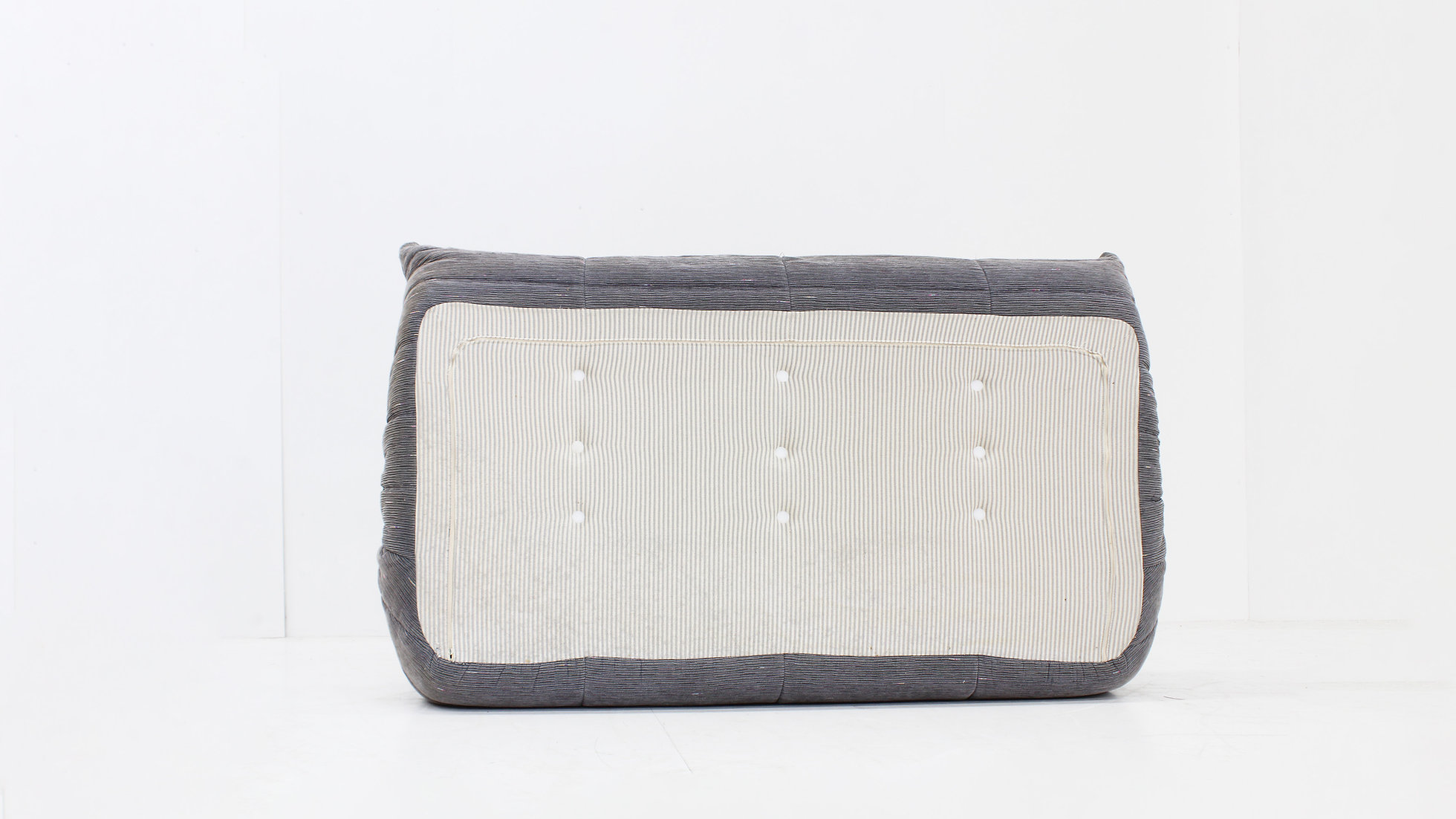 Vintage Ligne Roset Togo 3 Seater Sofa By Michel Ducaroy image 5