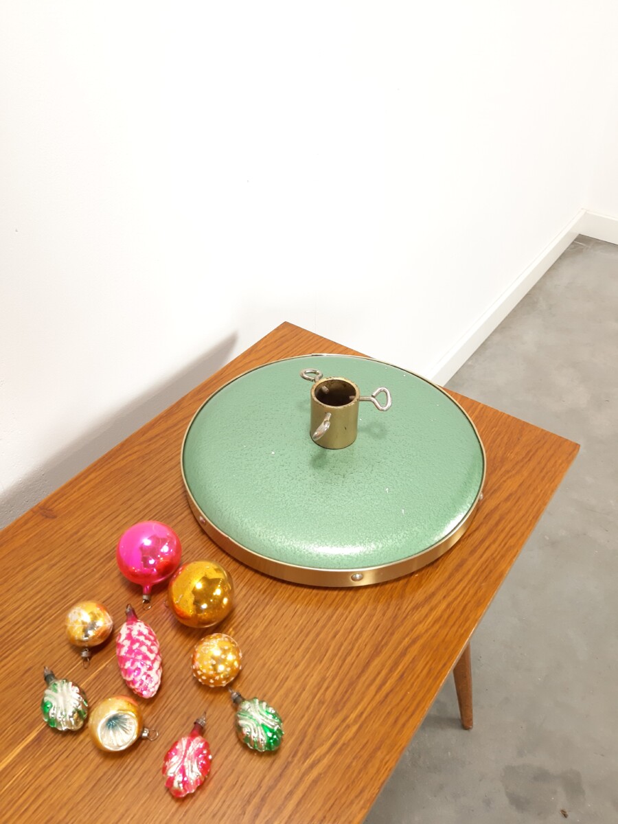 Vintage Kerstboom Standaard Groen Met Messing | Kerst image 4