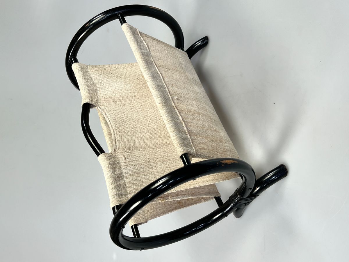 Vintage Ronde Lectuurbak / Tijdschriftenrek, Zwart Rotan, 1970's image 11