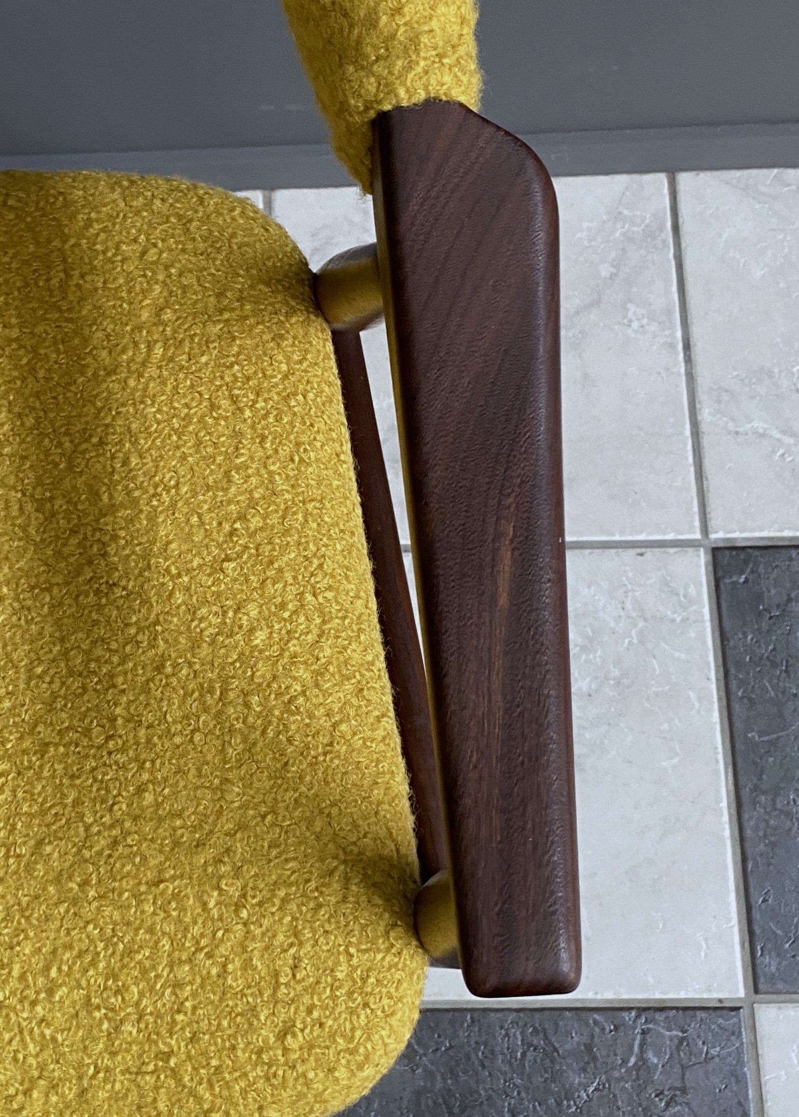 Thomas Harlev Chair Model 213 In Yellow Boucle image 9