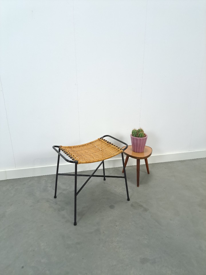 Ddr Rotan Kruk Met Staal Vintage image 10