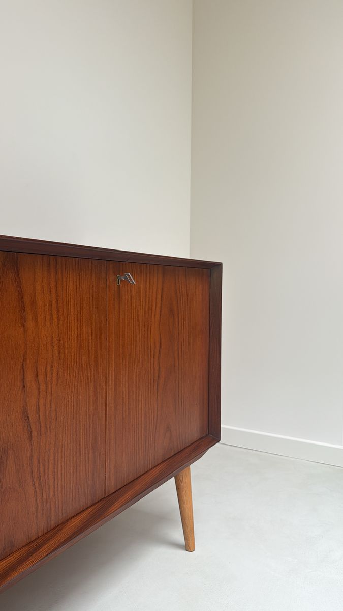 Vintage Houten Dressoir Met 3 Deurtjes Van Brantorps image 9