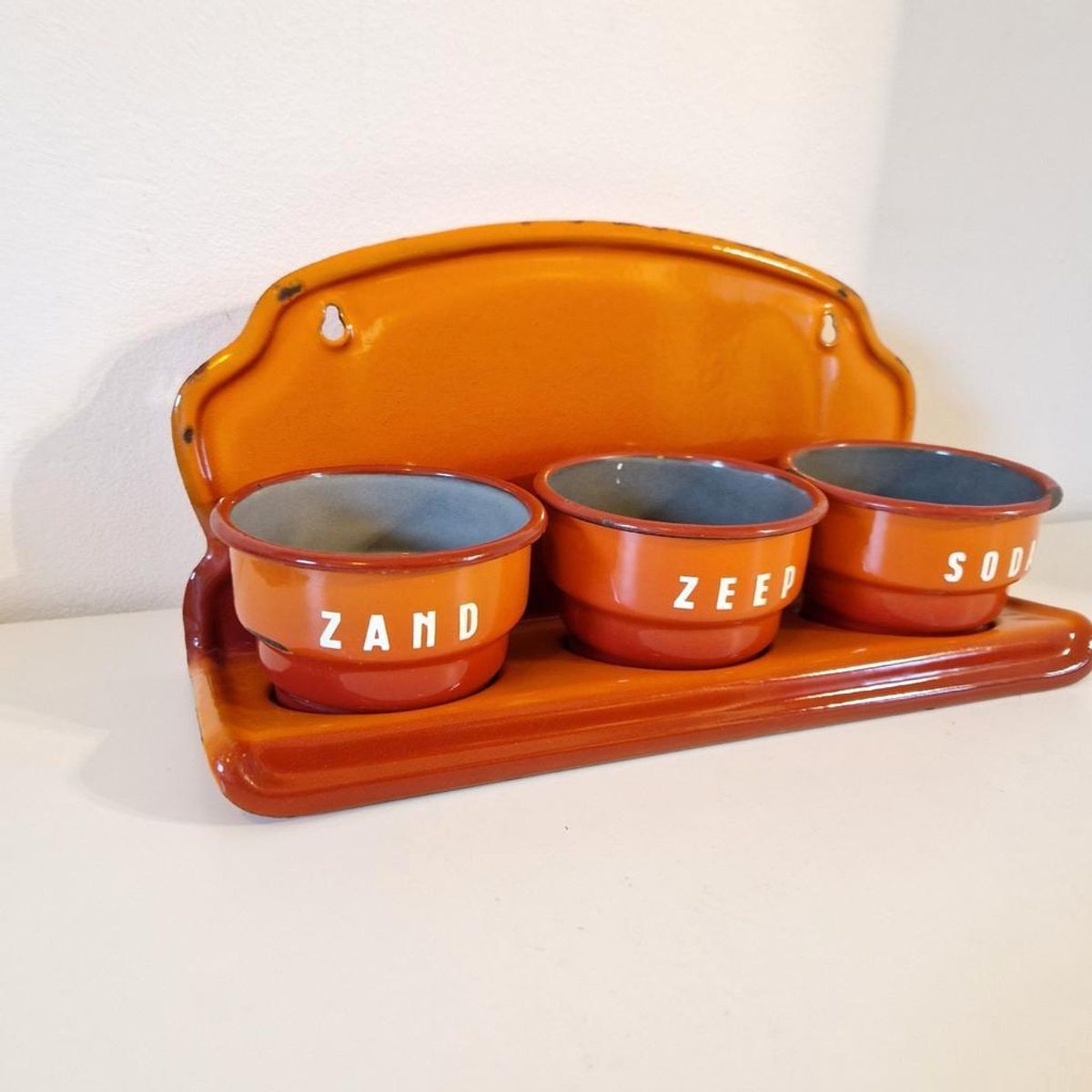 Oranje Zand Zeep Soda Rekje Antiek Emaille Wandrek image 3
