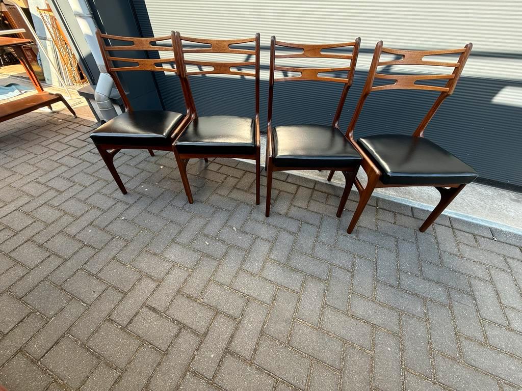 4 Johannes Andersen Stoelen, Deens Design image 12