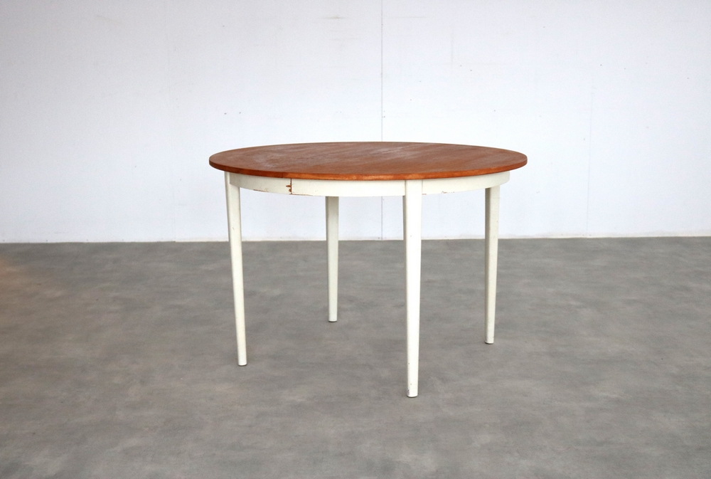 Vintage Ronde Eettafel | Tafel | Jaren 60 | Zweeds image 5