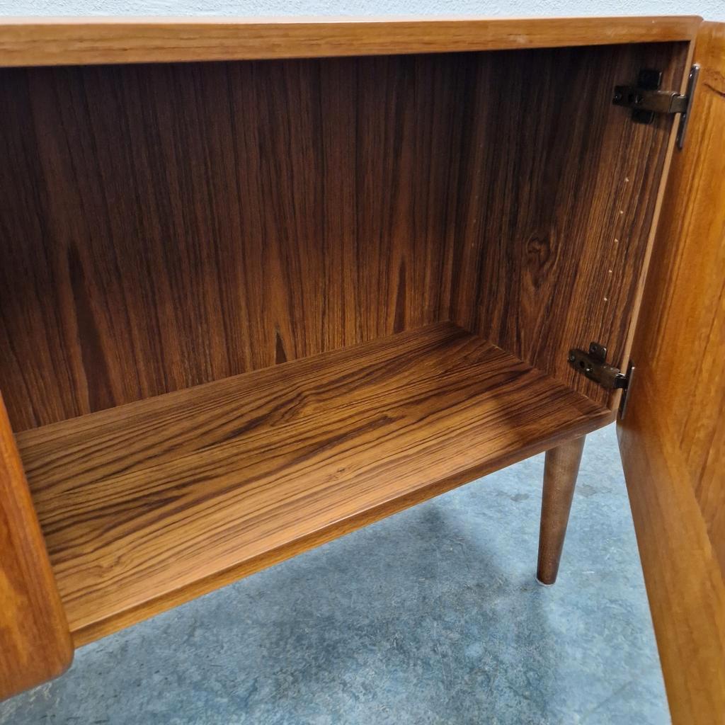 Vintage Dressoir Lowbaord Deens Kastje image 7