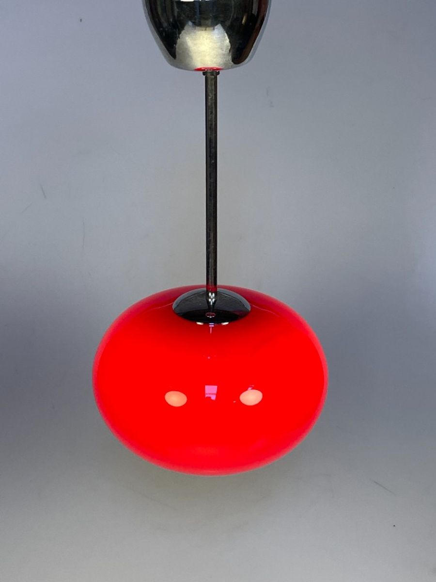 Glazen Rode Hanglamp Met Chromen Armatuur, 1980's image 2