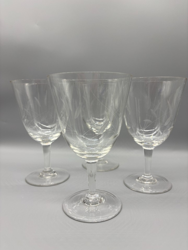 Set Grote Kristallen Wijnglazen Geslepen Aar 4 Stuks image 4