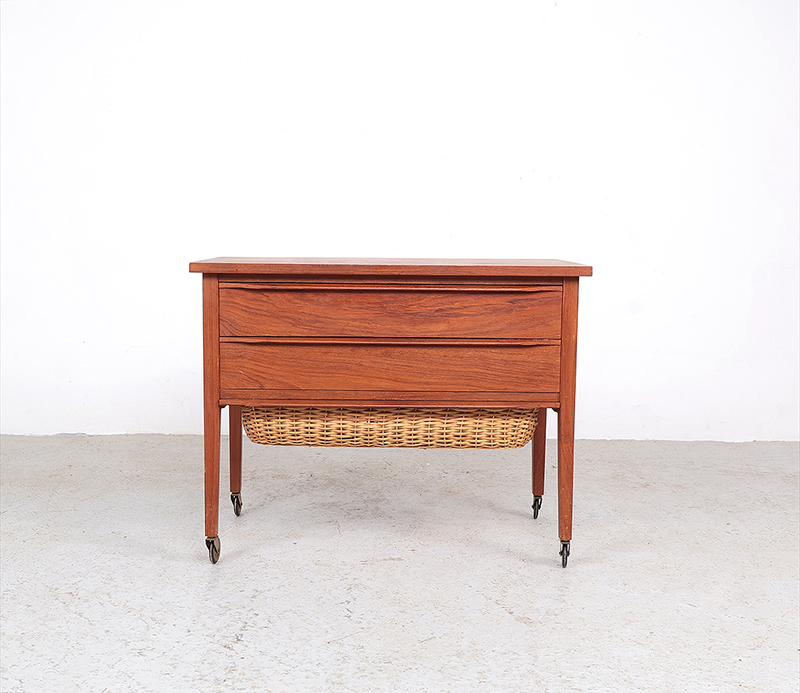 Vintage Deens Design Naaitafeltje, 1960S image 3