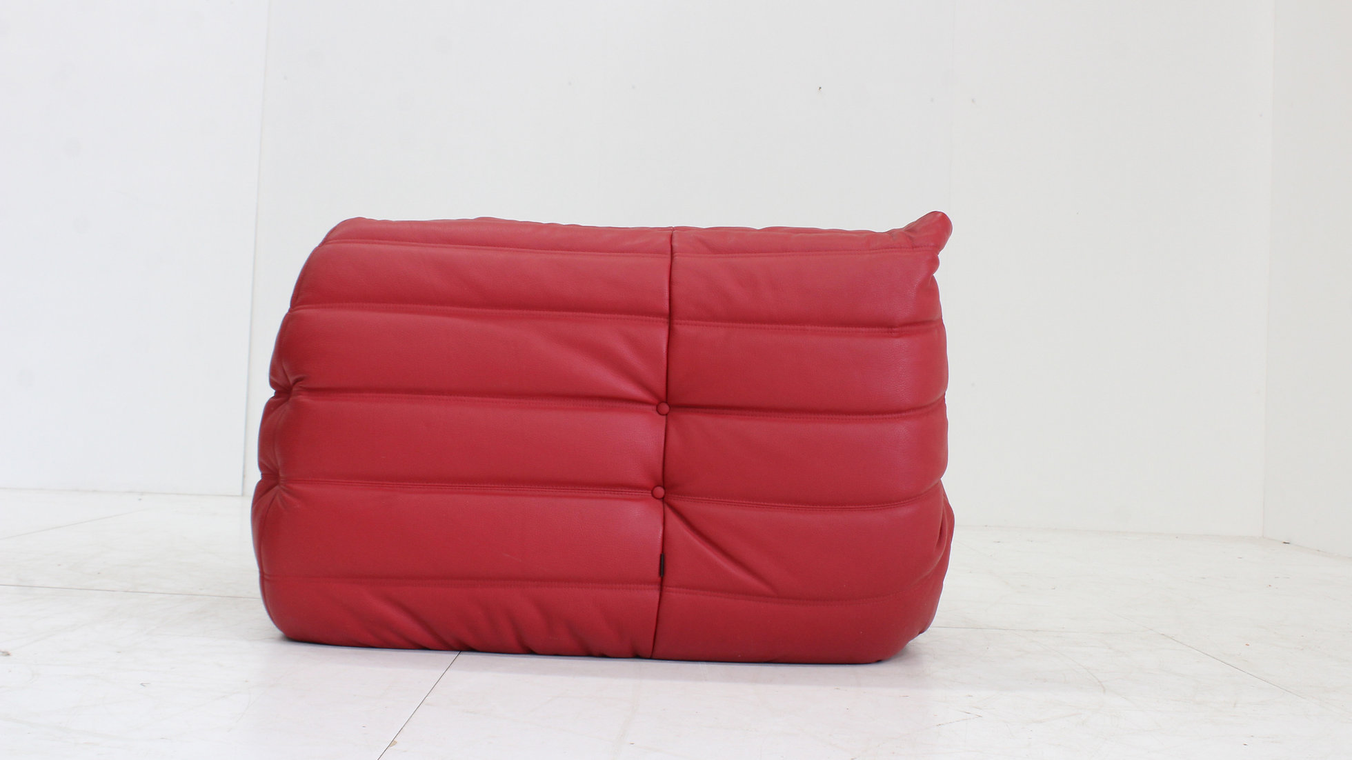 Togo Corner Chair Red Leather By Michel Ducaroy For Ligne Roset image 8