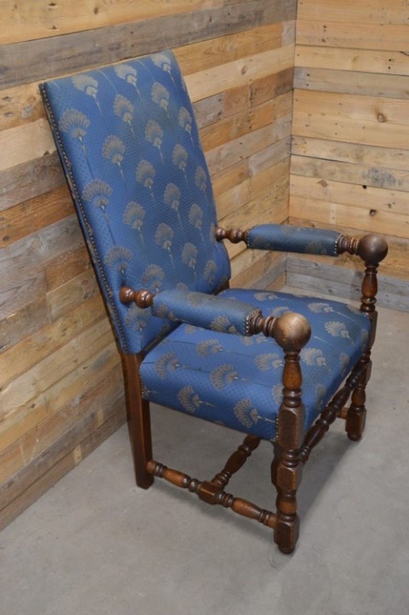 Robuuste Kasteel Armstoel Eiken Met Blauwe Stof image 6