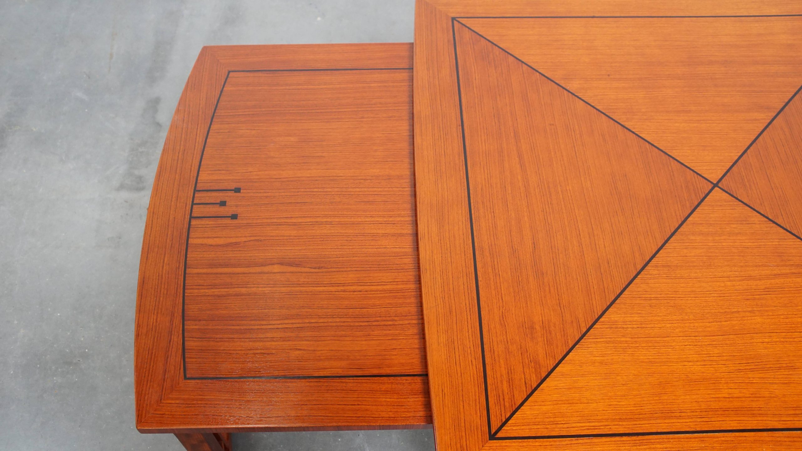 In Goede Staat Verkerende Art Deco Schuitema Design Salontafel Met Uitschuifbare Delen image 9