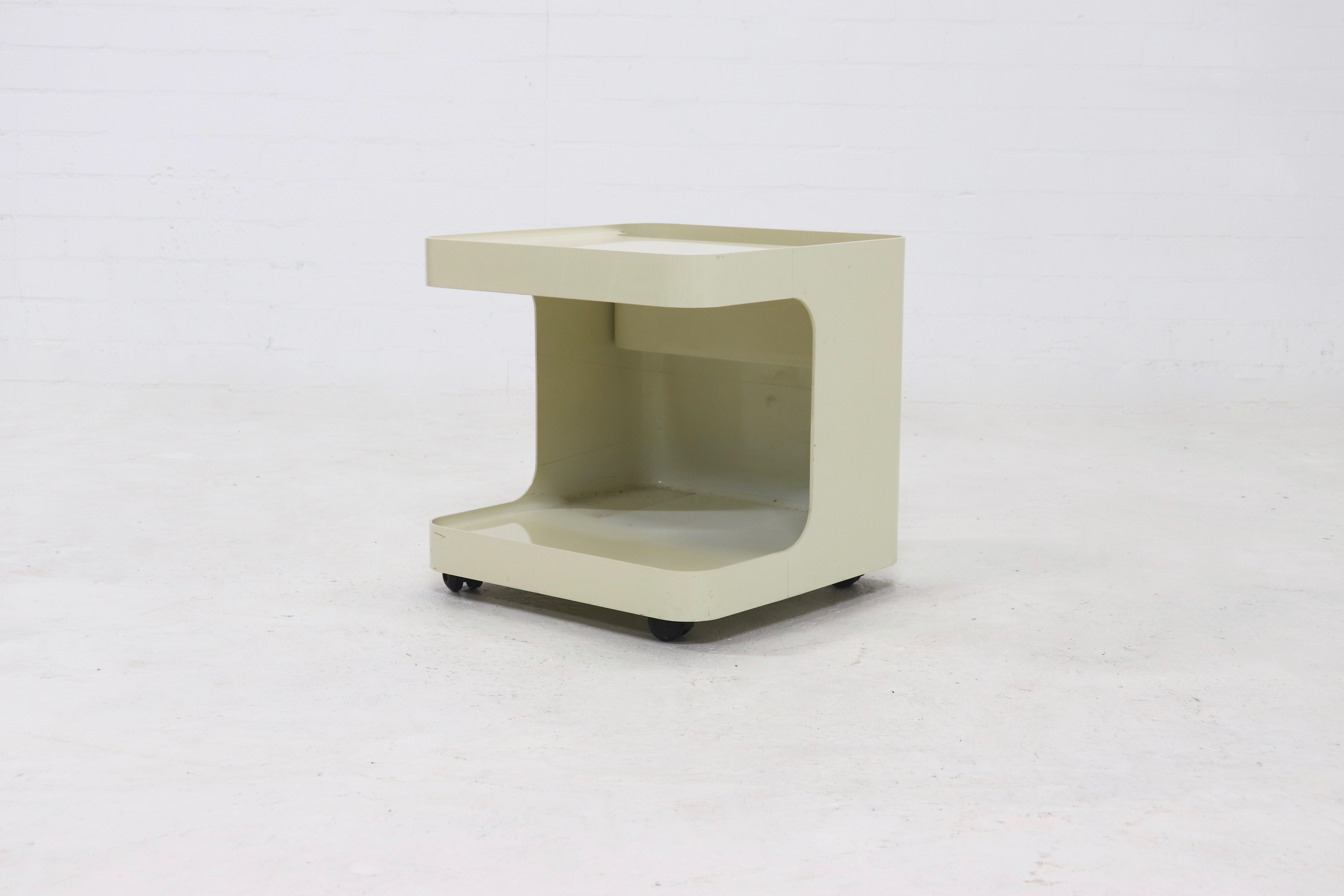 Space Age Game Side Table By Marcello Siard For Longato Italia 1960S image 3