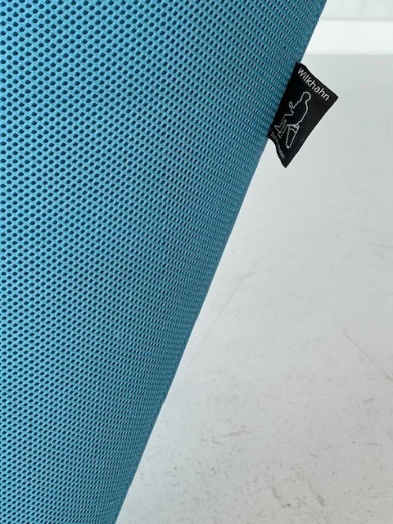 Wilkhahn Kruk Stand Up Stool Modern Design Blauw image 4