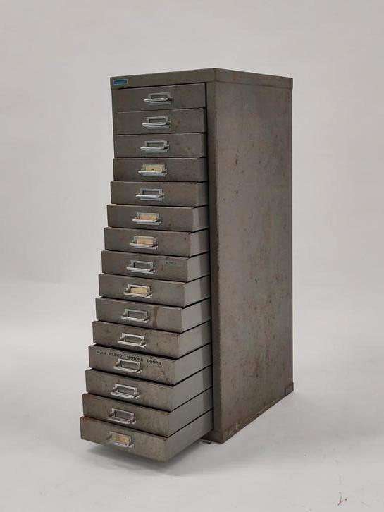 Vintage Metalen Kast Industriële Metalen Ladekast Kastje image 3
