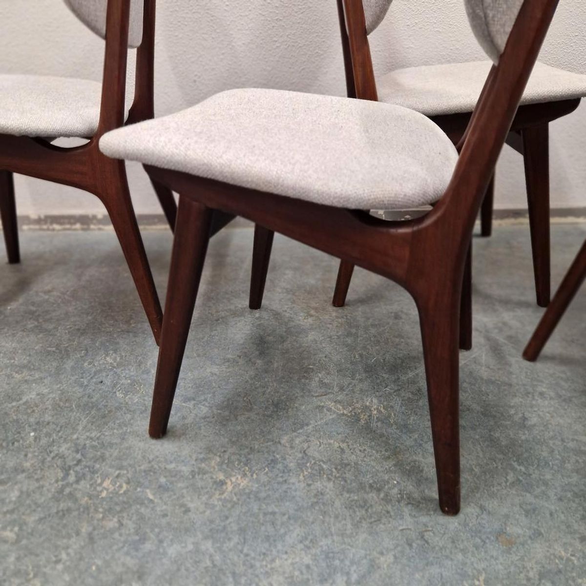 4 Vintage Eetkamerstoelen 4 Vintage Stoelen Bekleed image 15