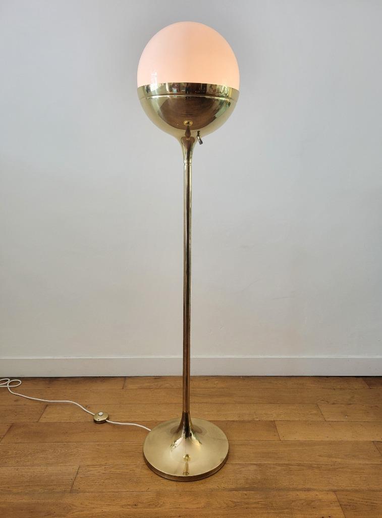 Messing Vloerlamp Van Vereinigte Werkstätten München image 7