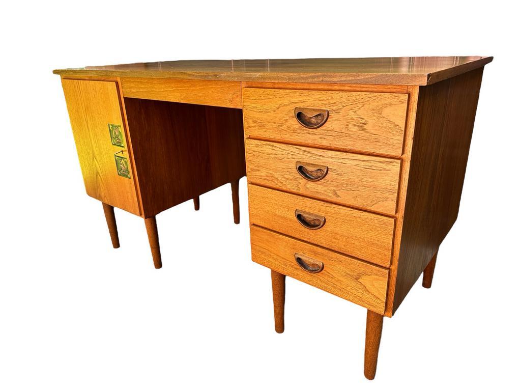 Vintage Sixties Bureau image 2