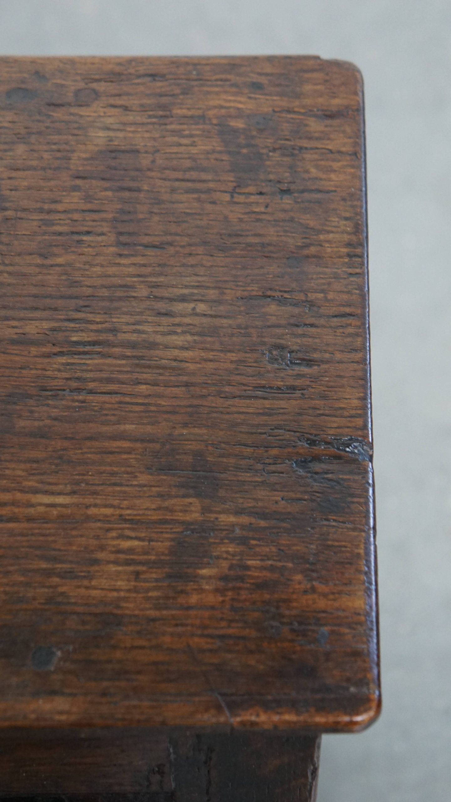 Charmante En Veelzijdige Gesigneerde Antieke Engelse Eikenhouten Joint Stool/ Kruk/ Bijzettafel image 11